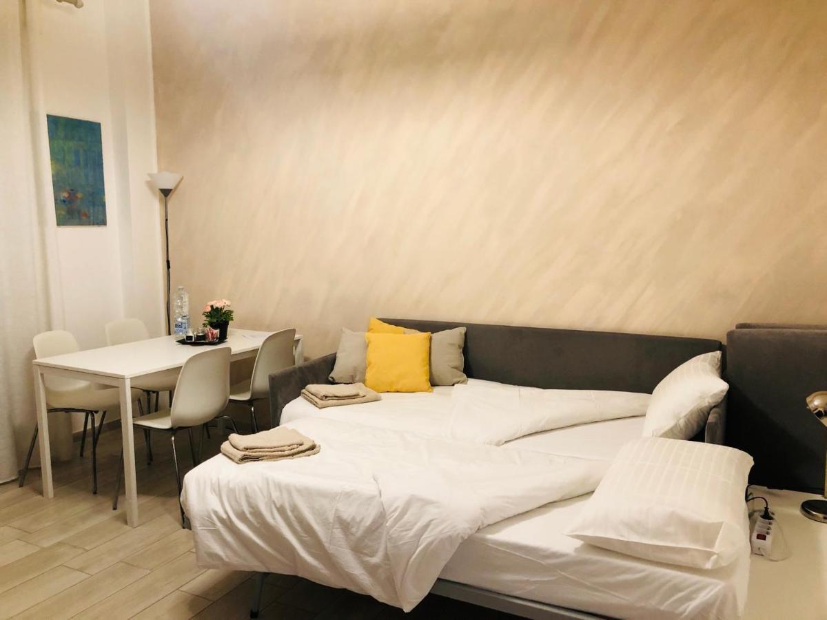 Lovely 2 Room Apartment With Small Garden Milan Extérieur photo