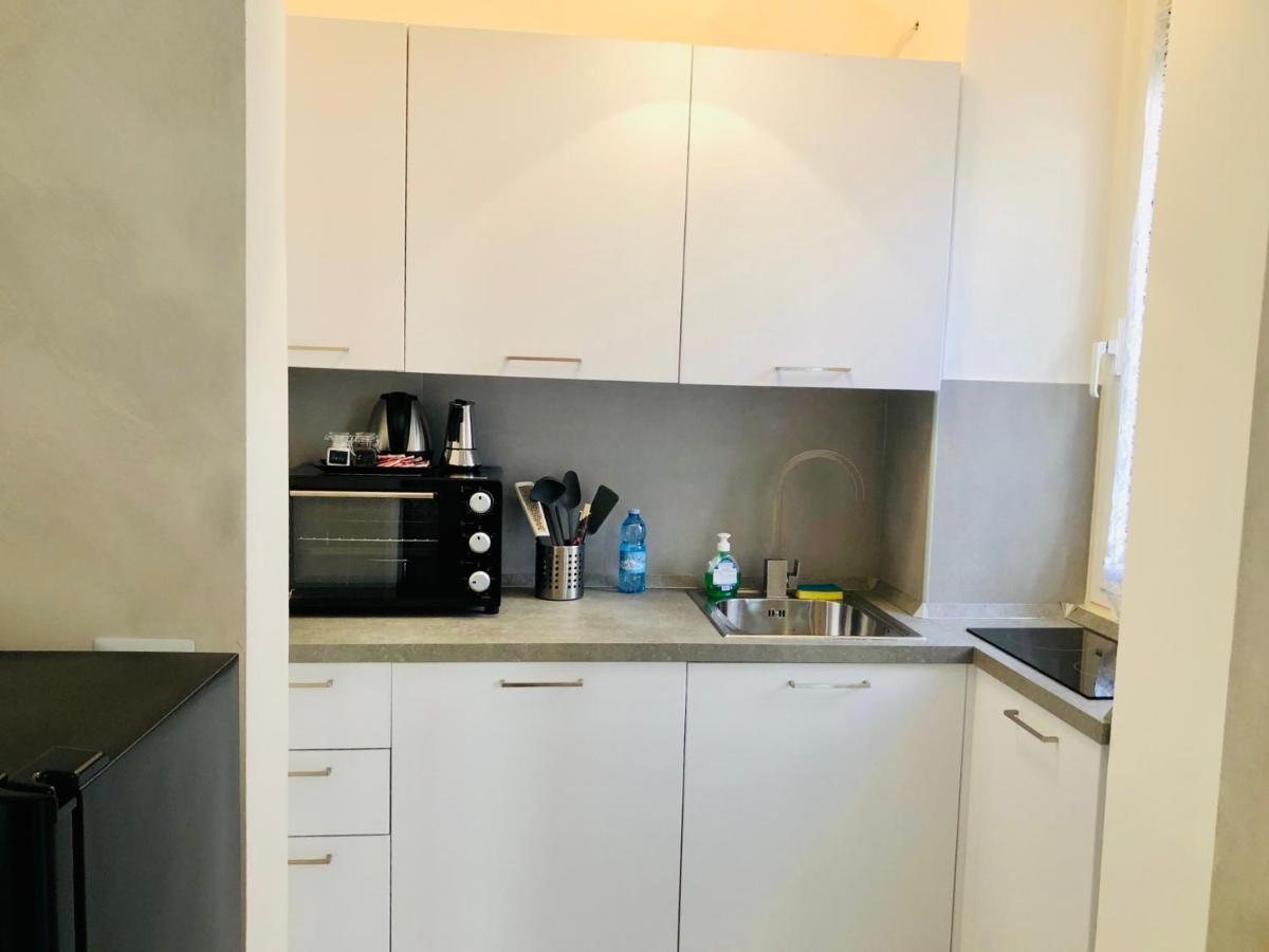 Lovely 2 Room Apartment With Small Garden Milan Extérieur photo