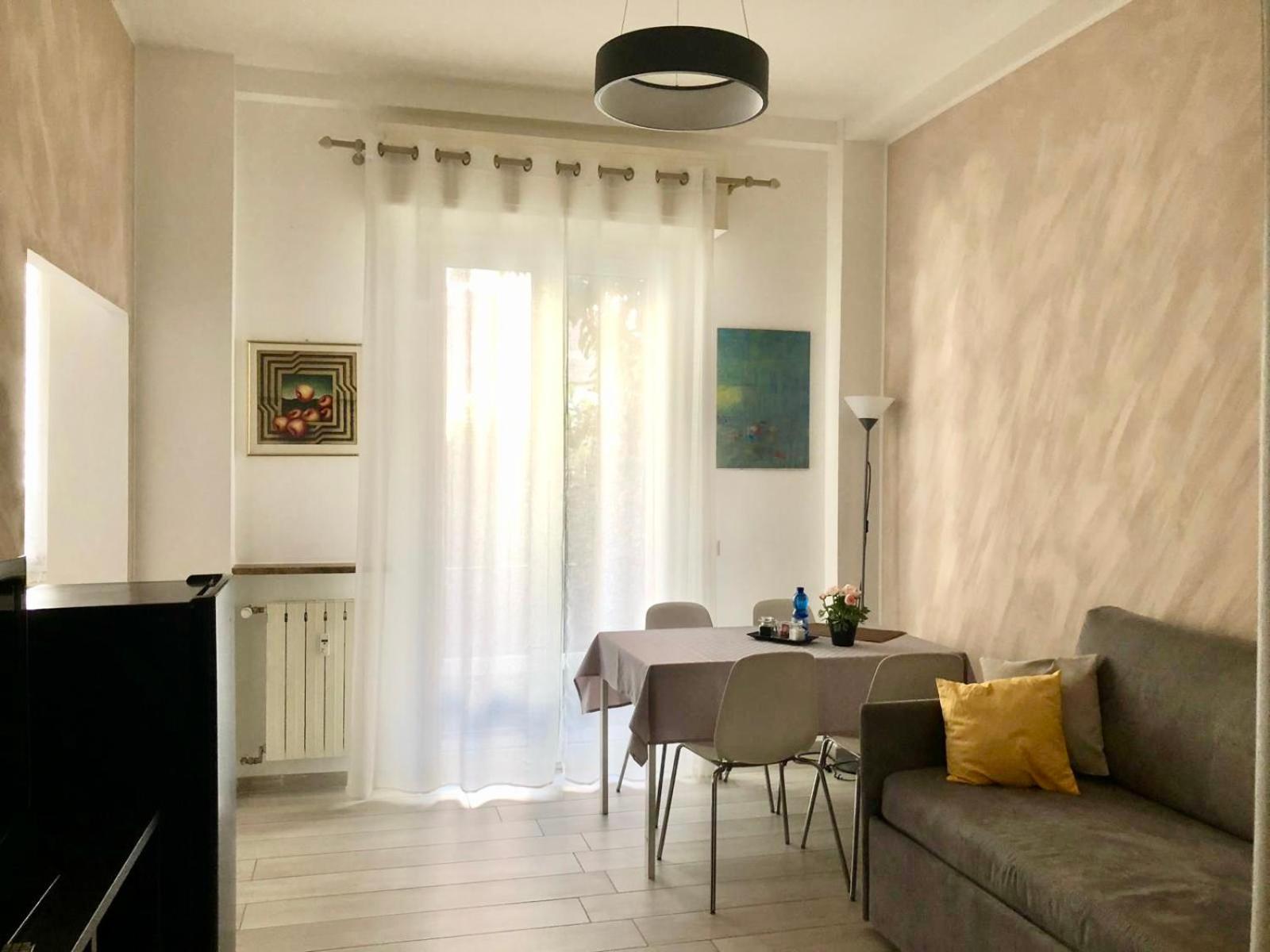 Lovely 2 Room Apartment With Small Garden Milan Extérieur photo