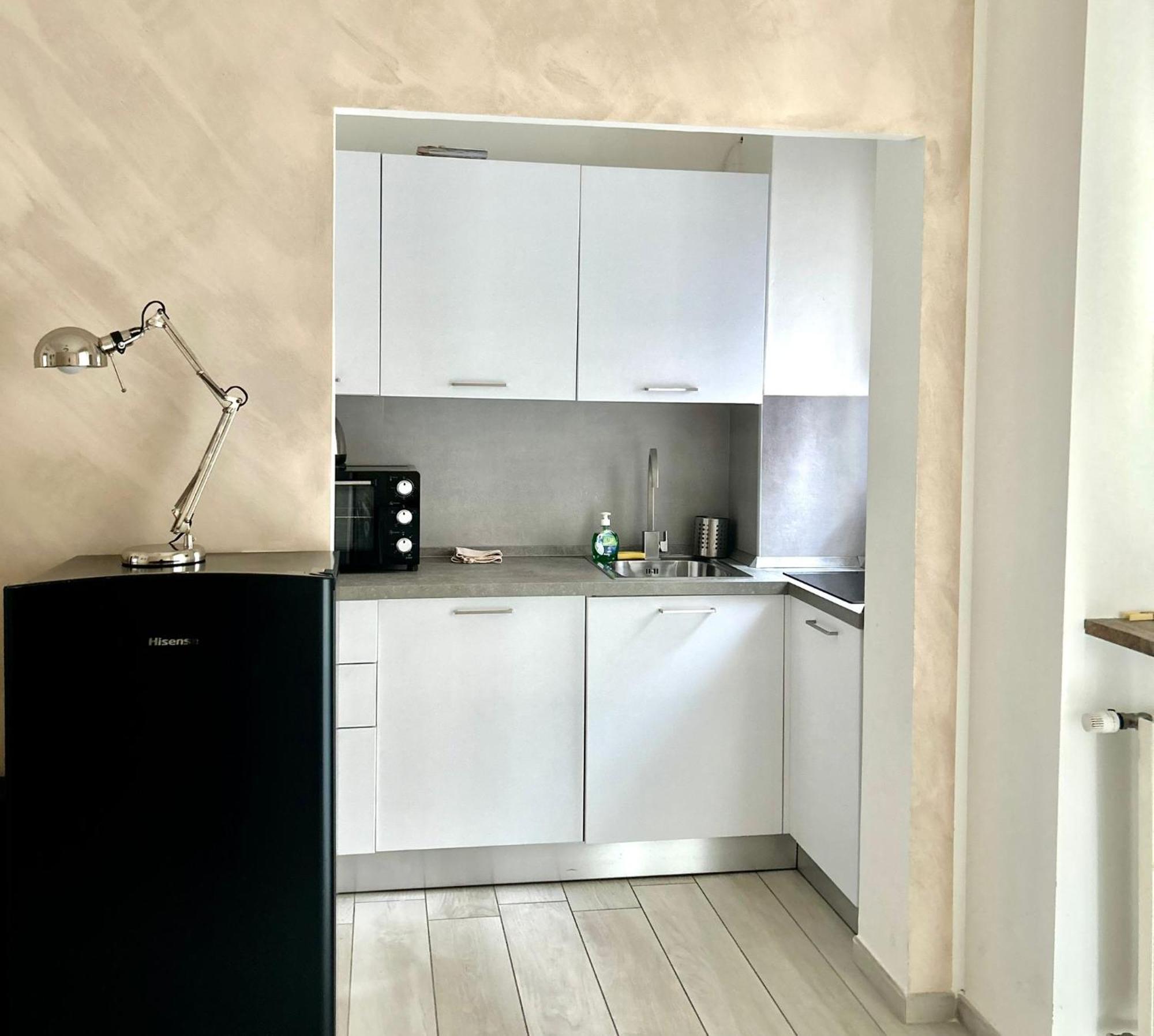 Lovely 2 Room Apartment With Small Garden Milan Extérieur photo